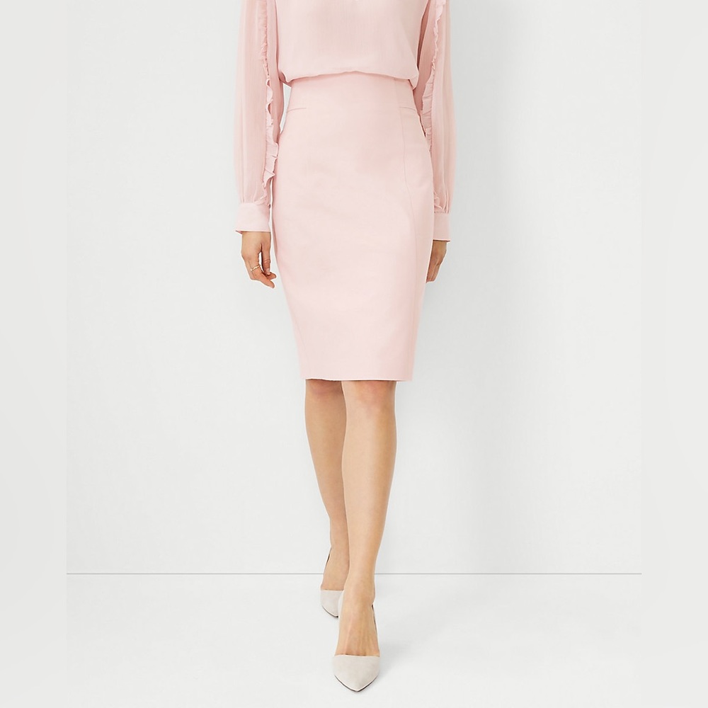 Ann Taylor Seamed High Waist Pencil Skirt Opal Blush Size 2